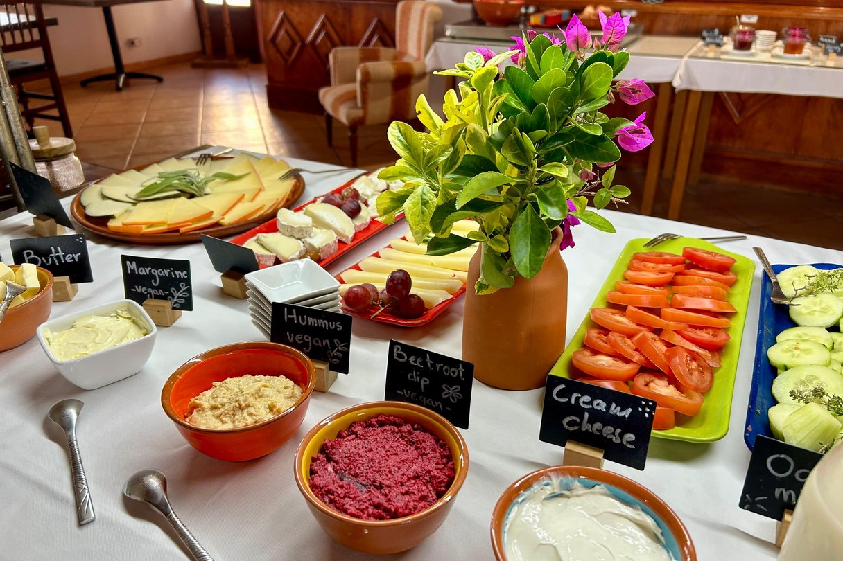 Frühstücksbuffet Son Manera Frühstücksbuffet Son Manera