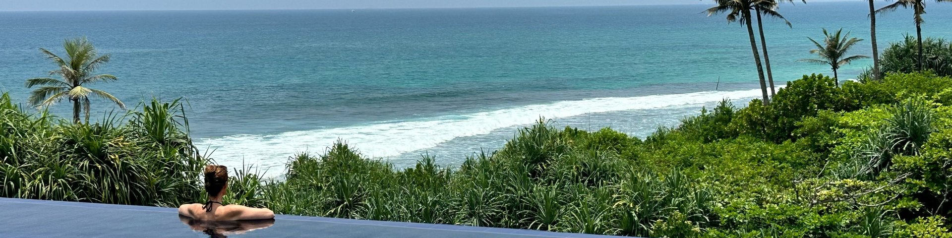 Infinitypool Barberyn Waves