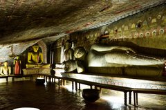 Dambulla Buddha Höhlen 