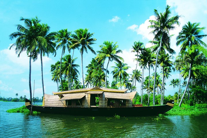 Kerala Hausboot in den Backwaters 