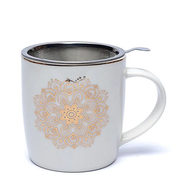 Teetasse mit Sieb